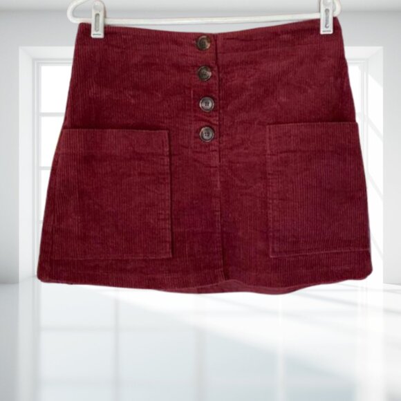 Le Lis Corduroy Mini Skirt Buttons, Pockets and Elastic Waist Size Medium - Picture 2 of 10